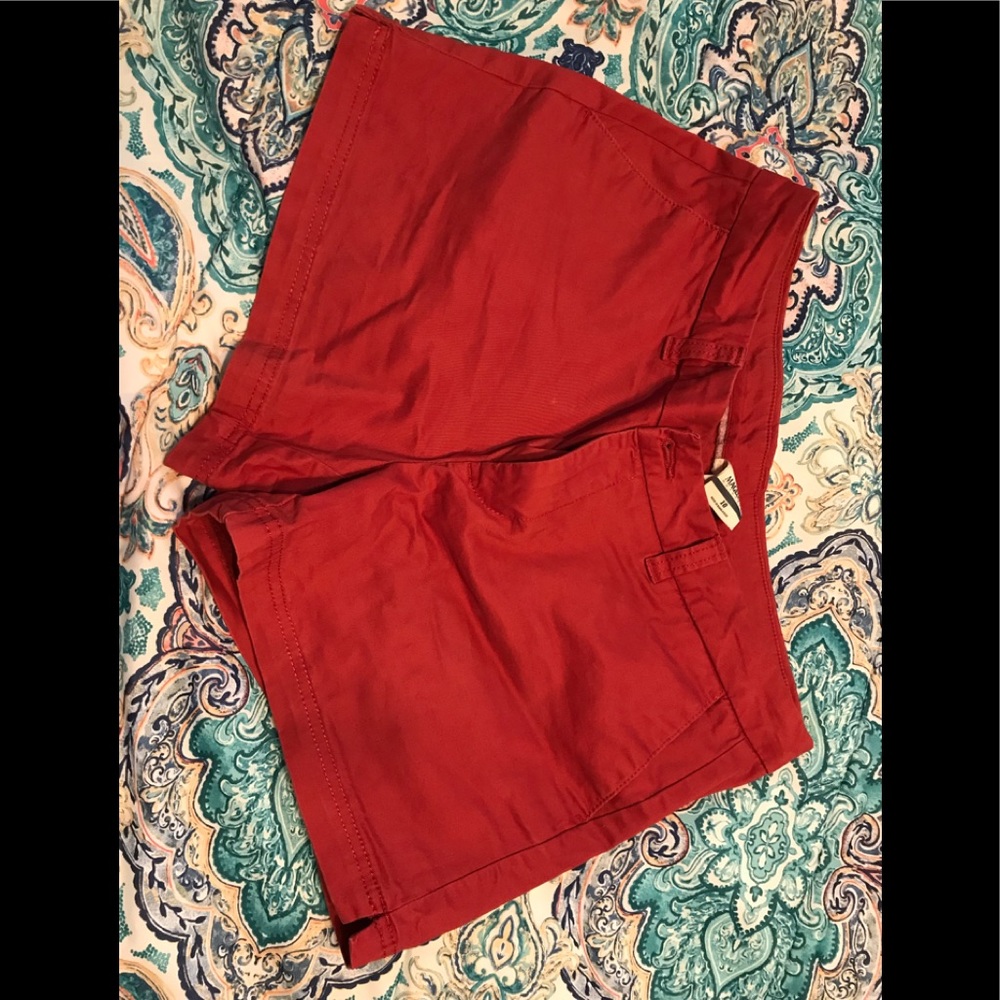 Women’s chino shorts
